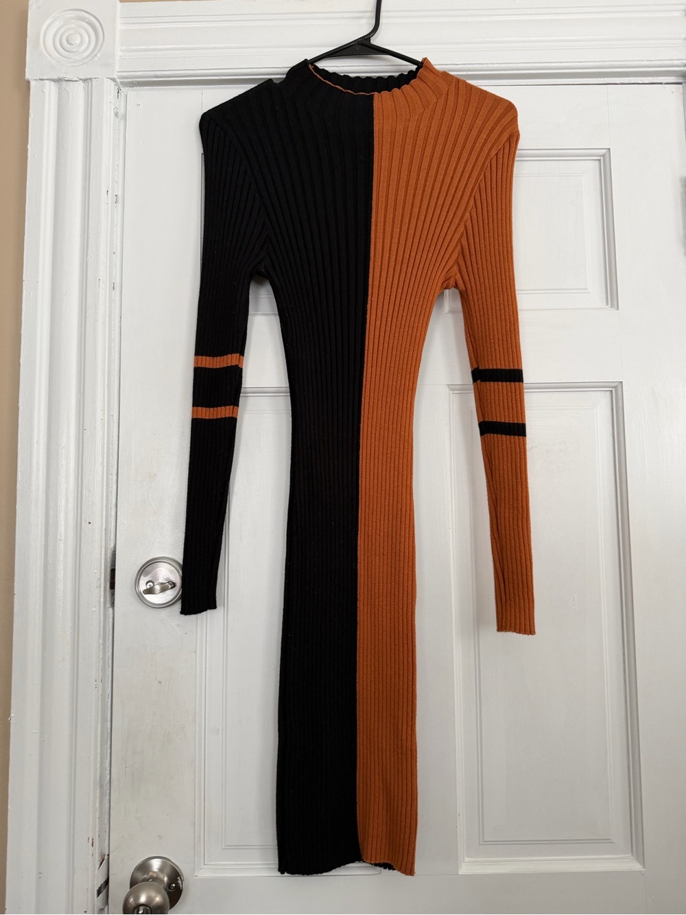SHEIN Black & Rust Colorblock Ribbed Midi Dress